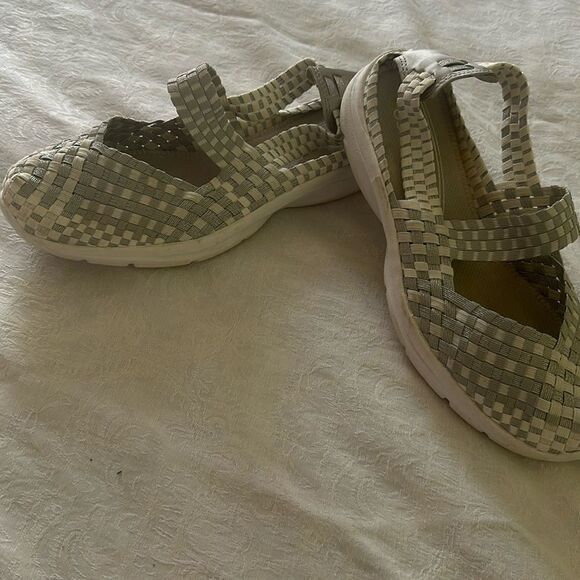 Easy Spirit 360 Silver/Gray Woven Sandals Size 9.5 W Esquartet - Picture 2 of 10